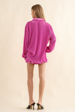 Load image into Gallery viewer, Accordian Pleat Blouse Short Set