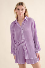 Load image into Gallery viewer, Accordian Pleat Blouse Short Set
