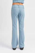 Load image into Gallery viewer, THE PLAZA LOW RISE FLARED JEANS