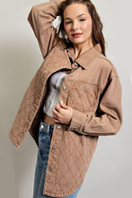 Load image into Gallery viewer, MANNIN QUILTED BUTTON DOWN JACKET