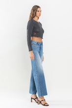 Load image into Gallery viewer, Mid Rise Raw Hem Wide Leg Jeans