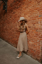 Load image into Gallery viewer, The Barstow Skirt Set