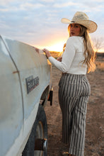 Load image into Gallery viewer, The Sloan Top in Cream