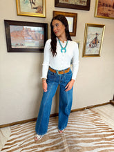 Load image into Gallery viewer, The Macon Jeans
