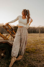 Load image into Gallery viewer, The Palmer Pants
