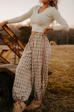 Load image into Gallery viewer, The Palmer Pants
