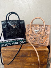 Load image into Gallery viewer, The Que Chula Dos Botones Bag