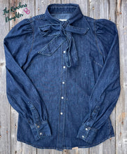 Load image into Gallery viewer, Ariat Women's Puff Sleeve Denim Snap Shirt