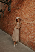 Load image into Gallery viewer, The Barstow Skirt Set
