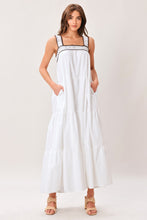 Load image into Gallery viewer, CLOUD LINE WOVEN MAXI DRESS