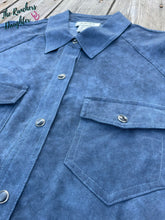 Load image into Gallery viewer, Ariat Women's Juniper Shirt