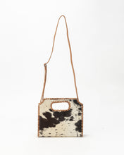 Load image into Gallery viewer, Alma Medium Hand Bag In Black &amp; White Cowhide