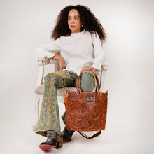 Load image into Gallery viewer, Loyal West Drover Large Bag