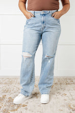 Load image into Gallery viewer, Patricia High Rise Rigid Magic 90&#39;s Straight Jeans