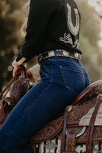 Load image into Gallery viewer, Mustang Sally Jean