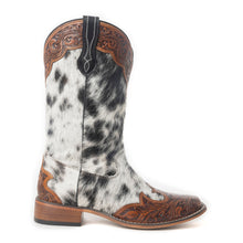 Load image into Gallery viewer, Mesa Cloud Handtooled Leather Boots in Black &amp; White