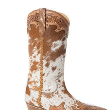 Load image into Gallery viewer, Dakota Dust Handtooled Boots in Tan &amp; White