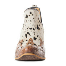 Load image into Gallery viewer, West Street Western Hand-Tooled Booties