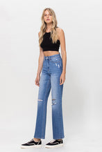 Load image into Gallery viewer, 90S DAD JEANS MEDIUM