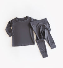 Load image into Gallery viewer, Essential Two Piece Pajama Set