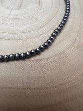 Load image into Gallery viewer, Faux Silvertone Pearl Style Choker - 4mm