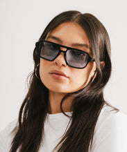 Load image into Gallery viewer, Beau Aviator Sunglasses