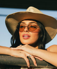 Load image into Gallery viewer, Sienna Aviator Sunglasses