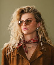 Load image into Gallery viewer, Sienna Aviator Sunglasses
