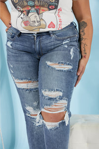 Judy Blue Lindsey Full Size Bleach Splash Boyfriend Jeans