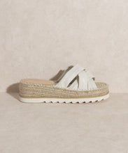 Load image into Gallery viewer, Rebel - Strappy Platform Sandal