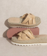 Load image into Gallery viewer, Rebel - Strappy Platform Sandal