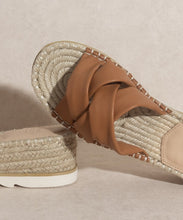 Load image into Gallery viewer, Rebel - Strappy Platform Sandal