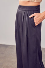 Load image into Gallery viewer, WENDY WIDE LEG PANTS