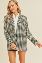 Load image into Gallery viewer, Payson Oversized Gingham Blazer