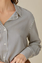 Load image into Gallery viewer, LIZZY COLLAR STRIPED SHIRT