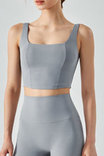 Load image into Gallery viewer, Seam Detail Sweat Absorbing Sports Tank
