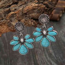 Load image into Gallery viewer, Artificial Turquoise Flower Earrings