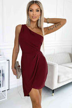 Load image into Gallery viewer, One-Shoulder Sleeveless Dress