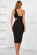 Load image into Gallery viewer, One-Shoulder Cutout Bandage Dress