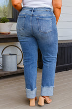 Load image into Gallery viewer, Jones High Rise Cuffed Straight Jeans