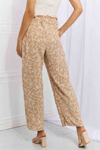 Load image into Gallery viewer, Heimish Right Angle Full Size Geometric Printed Pants in Tan