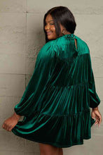 Load image into Gallery viewer, GeeGee Full Size Velvet Tiered Dress