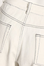 Load image into Gallery viewer, Contrast Frayed Detail Flare Jeans