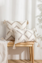 Load image into Gallery viewer, Decorative Throw Pillow Case with Tassels